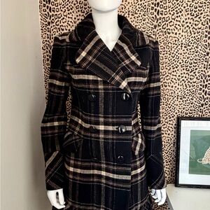 Zara Elegant Black and Cream Checkered Coat
